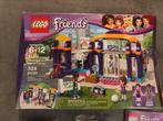 Lego Friends 41312 - Heartlake Sports Centre, Complete set, Gebruikt, Ophalen of Verzenden, Lego