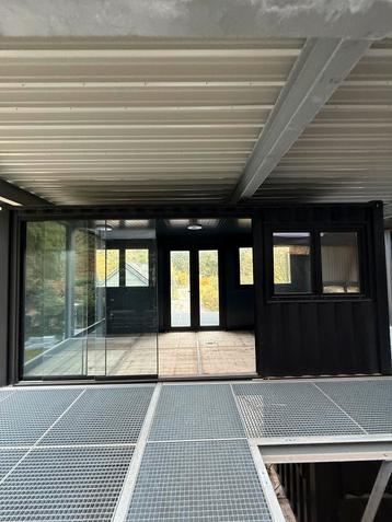 Tuincontainer / zeecontainer beschikbaar voor biedingen