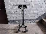 Prachtige smeedijzeren zuil voor verschillende doeleinden, Ophalen, Zo goed als nieuw