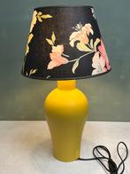 Vintage Ikea lamp bloemen kap geel zwart floral, Gebruikt, 50 tot 75 cm, Ophalen of Verzenden, Vintage