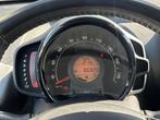 Toyota Aygo 1.0 VVT-i x-play | Apple Carplay/Android Auto |, Stof, Gebruikt, Euro 6, 4 stoelen