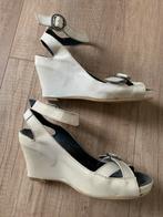Vanilia ZGAN off white leren sleehakken mt 38., Kleding | Dames, Schoenen, Vanilia, Wit, Zo goed als nieuw, Sandalen of Muiltjes
