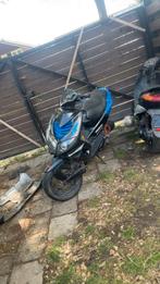 Peugeot Speedfight 2 70cc, Fietsen en Brommers, Tweetakt, 70 cc, Ophalen of Verzenden, Zo goed als nieuw