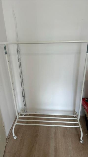 Kledingrek op wieltjes IKEA WIT beschikbaar voor biedingen
