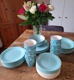 Servies (voornamelijk turquoise), Huis en Inrichting, Ophalen, Gebruikt, Bord(en), Overige stijlen
