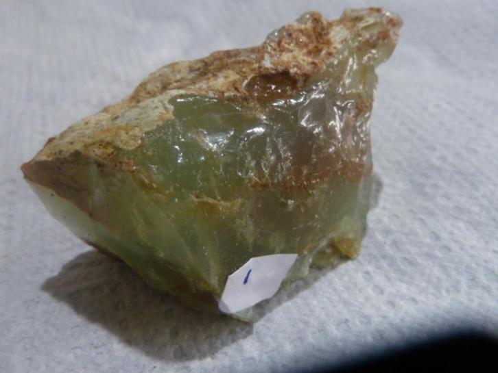 Opaal Kosovo (01), Verzamelen, Mineralen en Fossielen, Mineraal, Ophalen of Verzenden