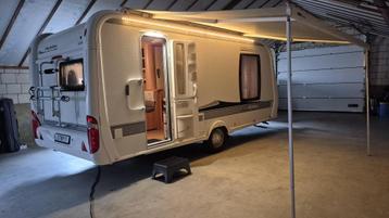 Hobby 490SFF excellent, Queenbed Mover,Thule Cassetteluifel beschikbaar voor biedingen