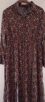 Bloemen jurk RAINBOW, Ophalen, Gedragen, Maat 42/44 (L), Knielengte