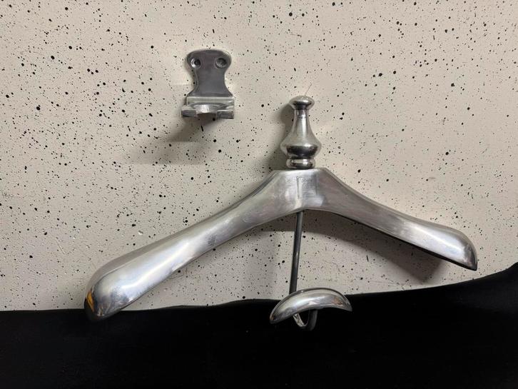 Art Deco Riviera Maison Aluminium Kapstok, Huis en Inrichting, Woonaccessoires | Kapstokken, Zo goed als nieuw, Wandkapstok, Minder dan 100 cm