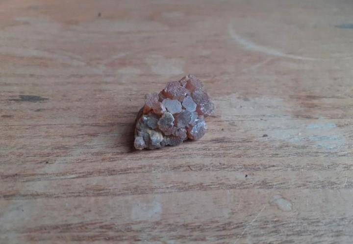 Mineraal aragoniet, Verzamelen, Mineralen en Fossielen, Mineraal, Ophalen of Verzenden