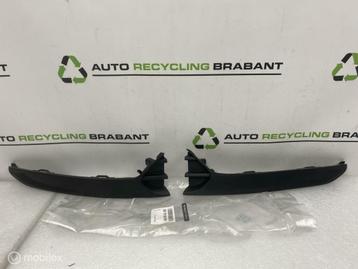 Sierlijsten Voorbumper Renault Clio 4 FACELIFT 601992482R beschikbaar voor biedingen