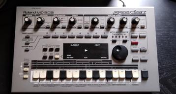 Roland MC-303 Groovebox beschikbaar voor biedingen