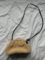 Nieuwstaat YAYA teddy crossbody tasje, Verzenden, Zo goed als nieuw, Beige, Schoudertasje