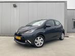 Toyota Aygo 1.0 VVT-i x-play | Parkeercamera | Airco |, Voorwielaandrijving, Stof, Gebruikt, Met garantie (alle)