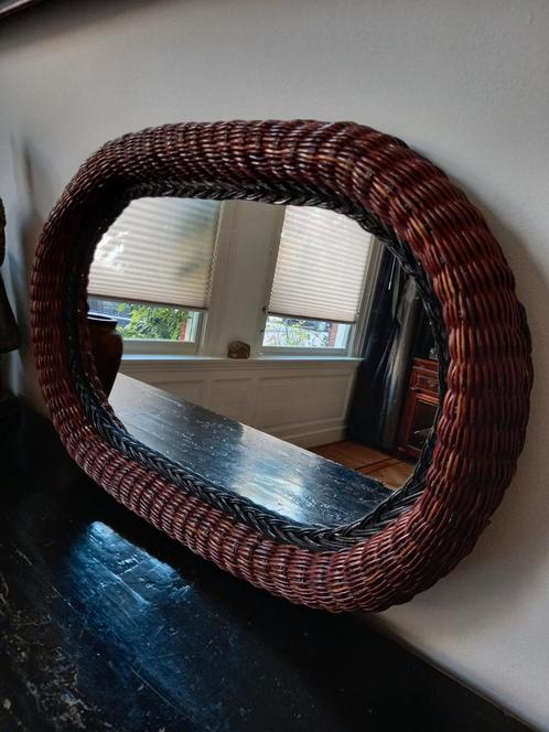 Mid Century spiegel,ovaal,kwaliteit rotan vlechtwerk, Antiek en Kunst, Antiek | Spiegels, Minder dan 50 cm, Minder dan 100 cm