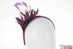 Fascinator Maddox bordeaux paars veren op diadeem nieuw, Maddox, Hoed, Nieuw, One size fits all
