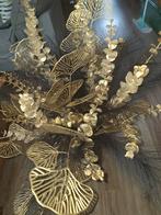 2 grote vazen en een glazen bol. Kunstbloemen goud en zwart, Huis en Inrichting, Woonaccessoires | Vazen, Ophalen, Zwart, Minder dan 50 cm