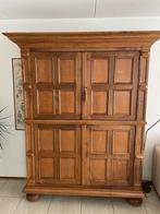 Unieke, handgemaakte grote kast van massief kerkhout, Ophalen