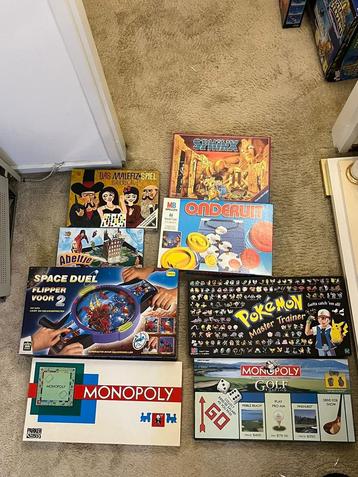 Diverse collectie gezelschapsspellen beschikbaar voor biedingen