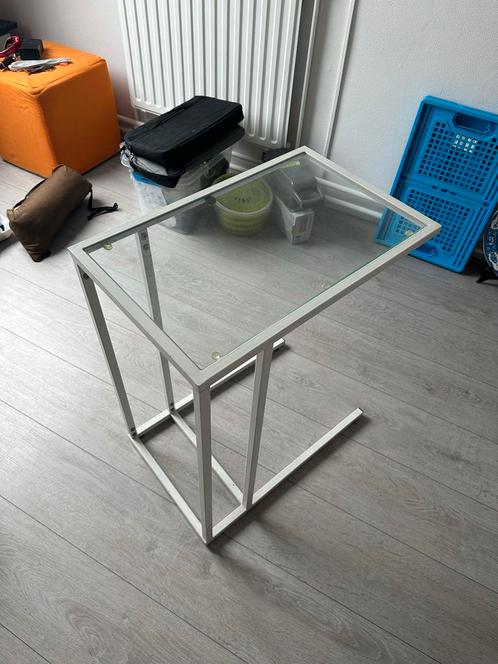 Glazen Bijzettafel - laptophouder, Huis en Inrichting, Tafels | Bijzettafels, Zo goed als nieuw, Rechthoekig, Minder dan 45 cm