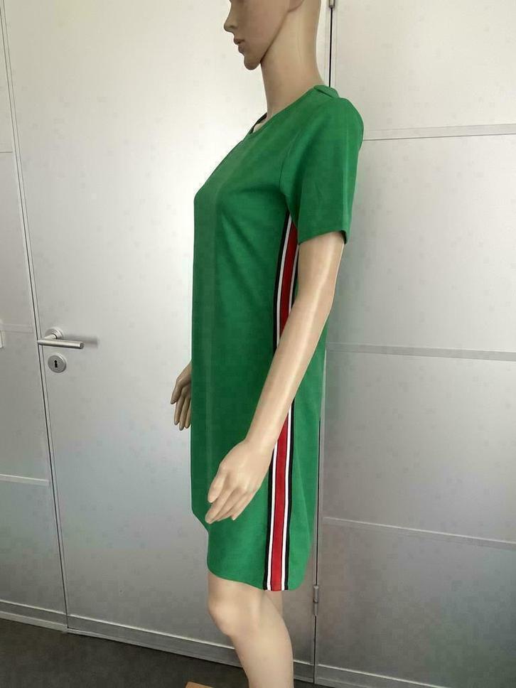 F1143 Jurk maat S=36 groen jurkje, Kleding | Dames, Jurken, Zo goed als nieuw, Maat 36 (S), Groen, Boven de knie, Ophalen of Verzenden
