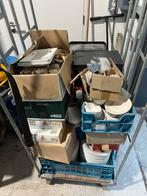 Rolcontainer vol met glaswerk borden kopjes, Ophalen, Nieuw, Aa, Aa