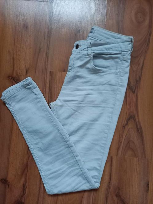 Mooie heel lichtblauwe spijkerbroek ,Maat 38, Kleding | Dames, Spijkerbroeken en Jeans, Gedragen, Ophalen of Verzenden
