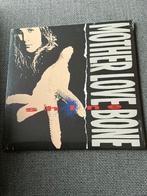Mother Love Bone - Shine. Nieuw in seal, lim. Ed., Ophalen of Verzenden, Nieuw in verpakking, 12 inch, Alternative