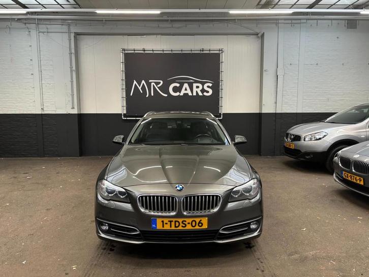 BMW 5-serie Touring 528i High Luxury Edition MOTORSCHADE!, Auto's, BMW, Bedrijf, Te koop, 5-Serie, ABS, Airbags, Airconditioning