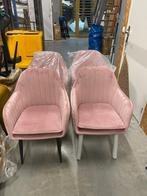 Eetkamerstoel met armleuningen en zwarte poten-Rose 4 Stuks, Huis en Inrichting, Stoelen, Ophalen, Nieuw, Vier, Metaal