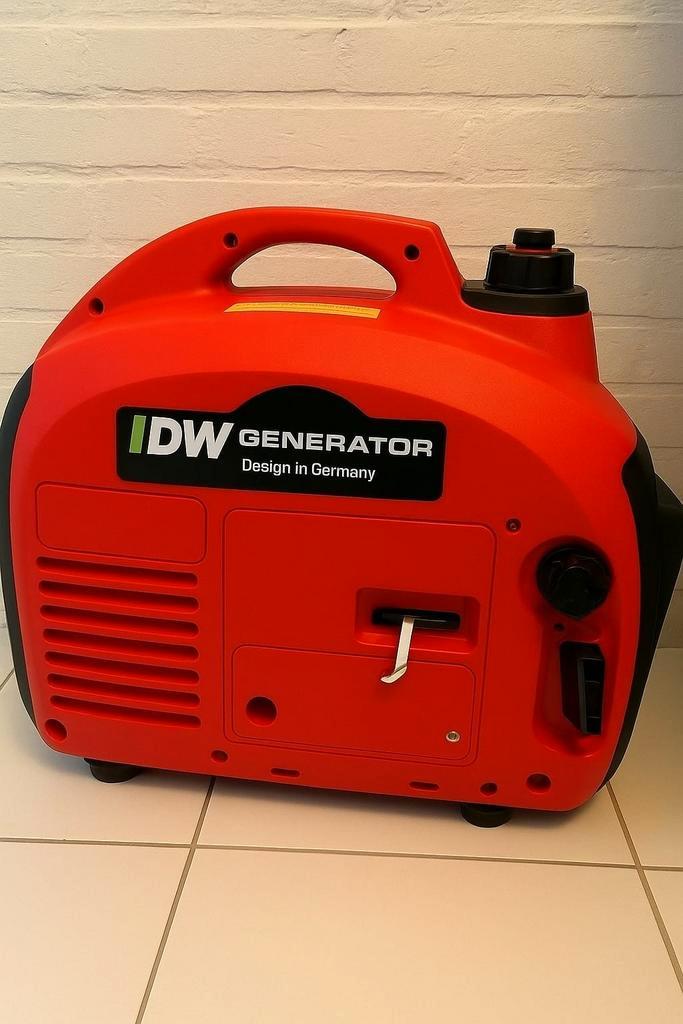Aggregaat/generator camping 2500w nieuw zeer stil Actieprijs, Doe-het-zelf en Verbouw, Aggregaten, Nieuw, Benzine, Minder dan 5 kVA