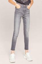 GARCIA SIENNA 565 SUPERSLIM fit, medium used maat 176, Broek, Meisje, Nieuw, Ophalen of Verzenden