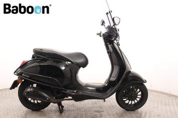Vespa Sprint 25KM (bj 2014) beschikbaar voor biedingen