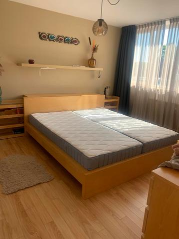 Supermooie Ikea bed 180x200 met matrassen