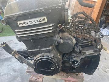Kawasaki gpz 900 en 1000 motorblok beschikbaar voor biedingen