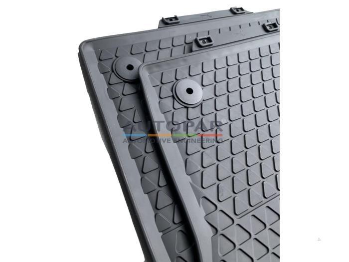 Matten Set van een Volkswagen T-Cross, Auto-onderdelen, Interieur en Bekleding, Volkswagen, Nieuw, Ophalen of Verzenden