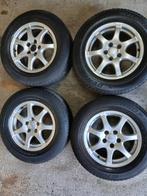 Lichtmetalen velgen + Dunlop ST20 | Daihatsu Terios 2, Ophalen, Gebruikt, 16 inch, Banden en Velgen