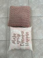 2 sierkussens roze, Ophalen of Verzenden, Zo goed als nieuw, Roze, Vierkant