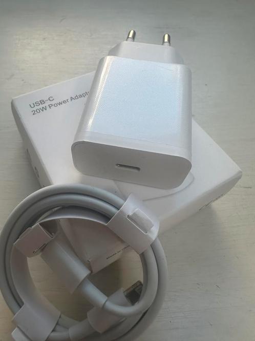 Snellader-set voor iPhone 20w  -nieuw-  iPhone lader, Telecommunicatie, Mobiele telefoons | Telefoon-opladers, Nieuw, Apple iPhone
