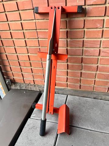 Laminaatsnijder - Handgereedschap beschikbaar voor biedingen
