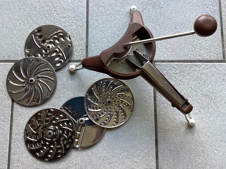 Nieuwe groentesnijder, groenterasp met 5 schijven, Huis en Inrichting, Keuken | Keukenbenodigdheden, Nieuw, Ophalen