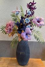 Silk-ka zijden kunstbloemen boeket incl design vaas, Ophalen of Verzenden, Zo goed als nieuw