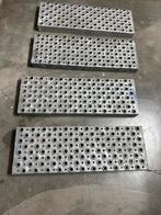 Stalen gegalvaniseerde traptreden 60x20cm 4 stuks, Ophalen of Verzenden, Zo goed als nieuw, IJzer