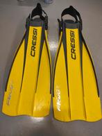 Cressi frog fins, Watersport en Boten, Ophalen of Verzenden, Zo goed als nieuw, Zwem- of Duikvliezen