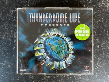 Thunderdome Live - Global Hardcore Nation (incl sticker) beschikbaar voor biedingen