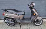 Sym Fiddle 25km Bruin, Maximaal 25 km/u, Benzine, 50 cc, Gebruikt