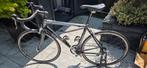 TREK racefiets framemaat 57 grijs/wit/zwart, 28 inch, Zo goed als nieuw, 57 tot 61 cm, Meer dan 20 versnellingen