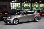 Lexus IS 300h Luxury Line Navi|Dealer onderhouden|Half/leder, Auto's, Lexus, Automaat, Euro 5, Achterwielaandrijving, Gebruikt