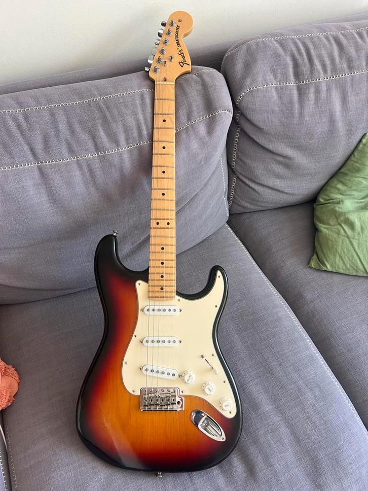 Fender USA Highway One Stratocaster 2010, Muziek en Instrumenten, Snaarinstrumenten | Gitaren | Elektrisch, Gebruikt, Solid body