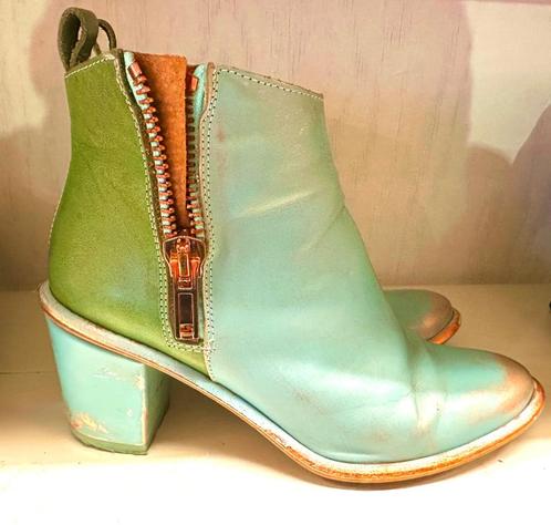 Miista Boots Laarsjes schoenen leer dames laarzen 35 brons, Kleding | Dames, Schoenen, Zo goed als nieuw, Sneakers of Gympen, Blauw